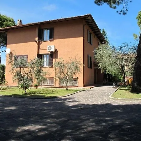 La Dimora Di Assisi Bed & Breakfast 3*