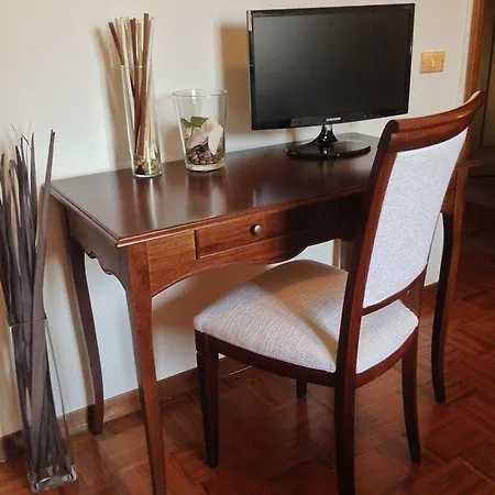La Dimora Di Assisi Bed & Breakfast 3*