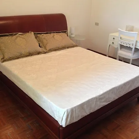 La Dimora Di Assisi Bed & Breakfast 3*